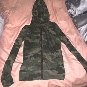 CAMO Aeropostale Zip Up Jacket